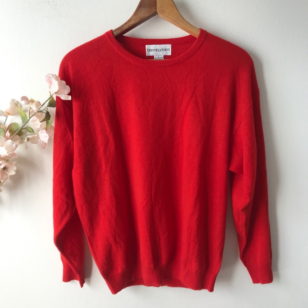 Bloomingdales Red Cashmere Sweater - Picture 2 of 8